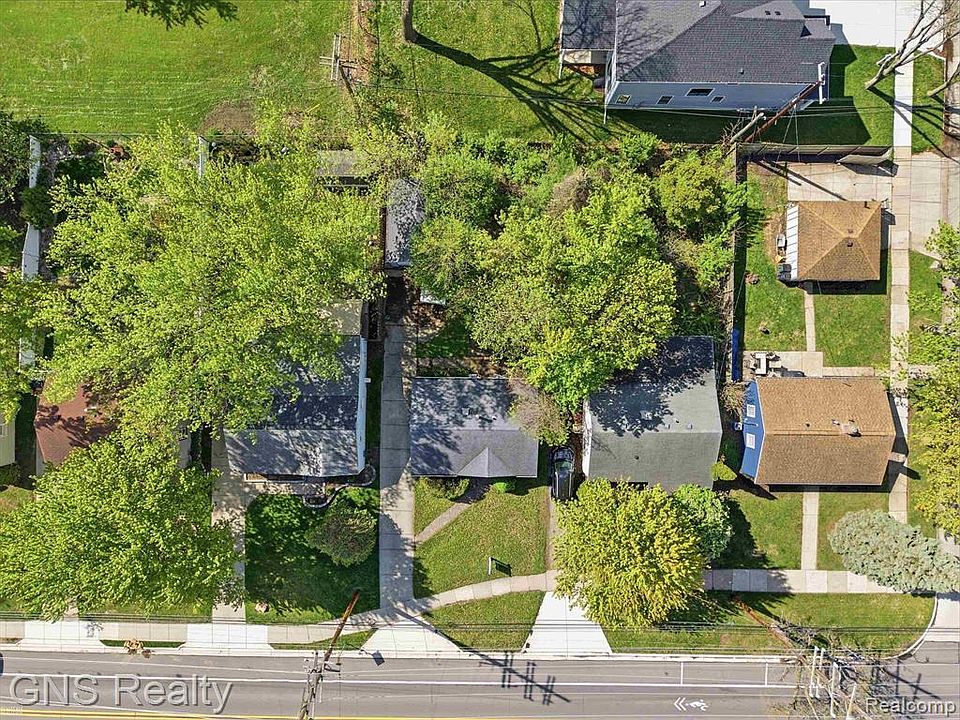 1st image of 2717 Normandy Rd