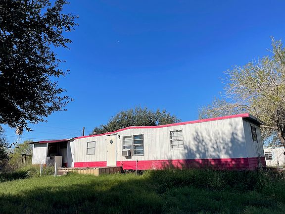 4th image of 80 San Antonio St #80