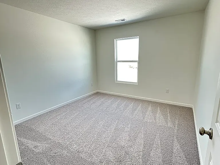 2075 Barleybrook St — Photo 4