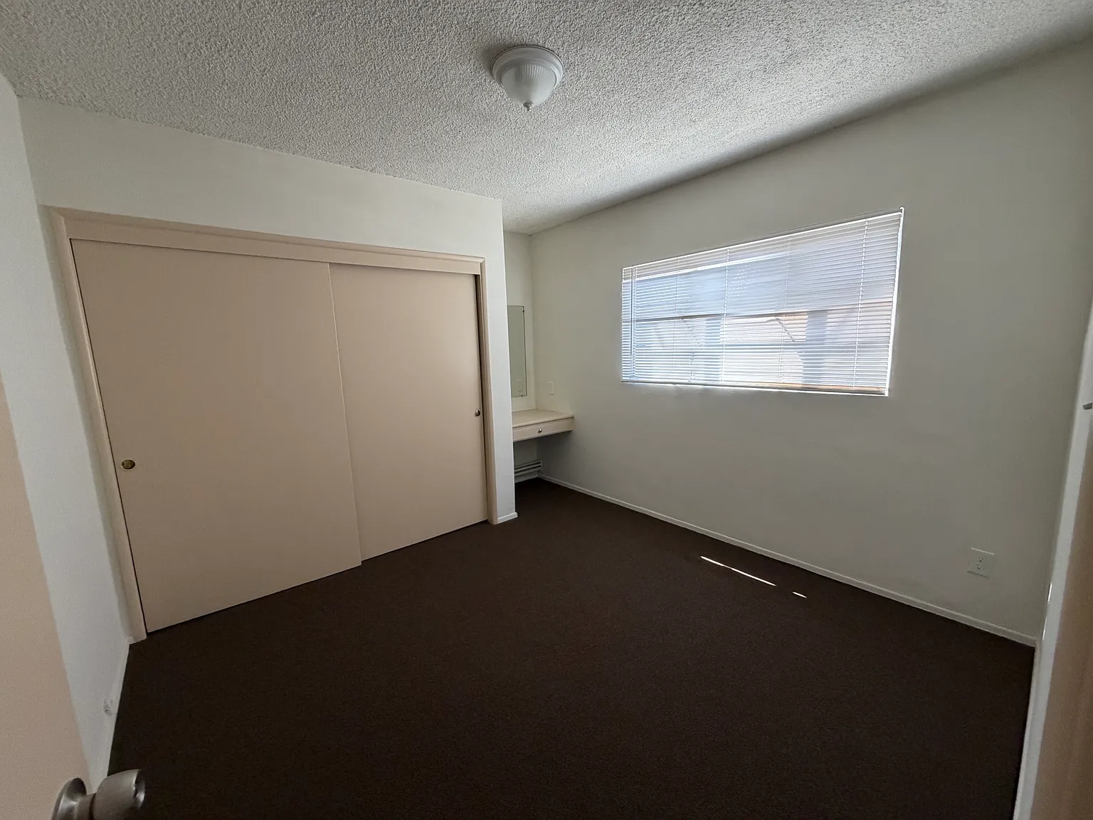 1 bed, 550 sqft, $1,700 — Photo 3