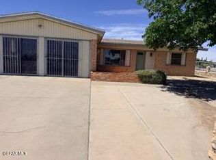 10845 Sam Snead Dr, El Paso, TX 79935