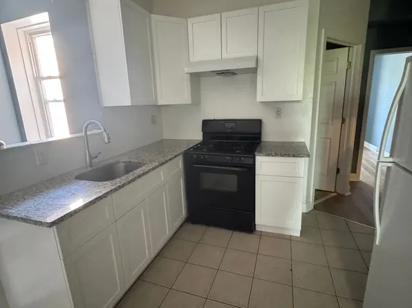 4716 Woodland Ave.