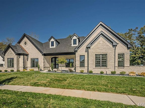 3rd image of 753 Silver Buck Ln