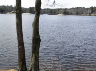 23 Hummingbird Ln, Hillsboro, NH 03244