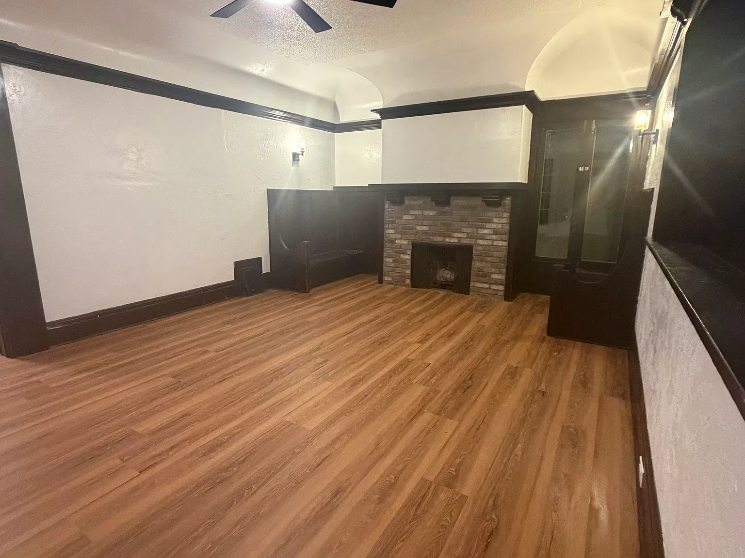 4 bed, 2.5 bath, 2840 sqft, $5,500 — Photo 4