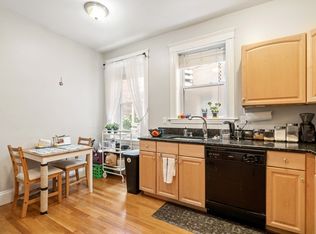 268 Windsor St APT 4, Cambridge, MA 02139