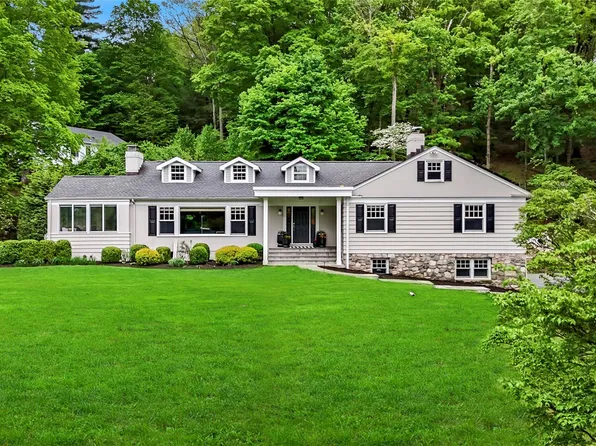 33 W Orchard Road, Chappaqua, NY 10514