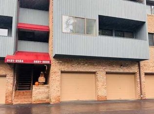 3222 Hilltop Rd, Mahwah, NJ 07430