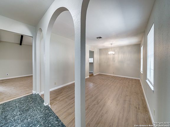 5th image of 5814 BOGART DR