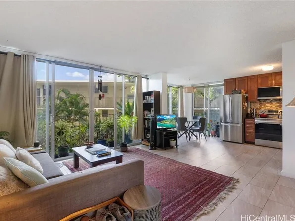 1634 Makiki St APT 205, Honolulu, HI 96822