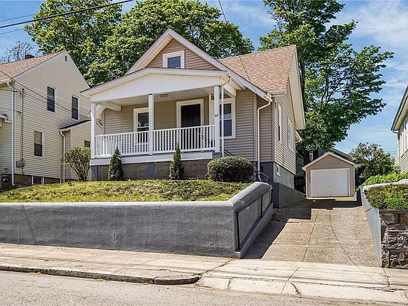 2nd image of 98 James St