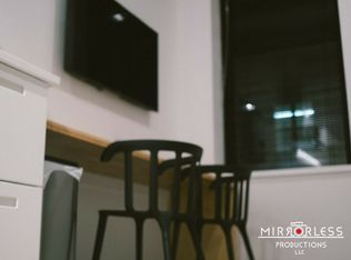 240 Algoma Blvd #302, Oshkosh, WI 54901