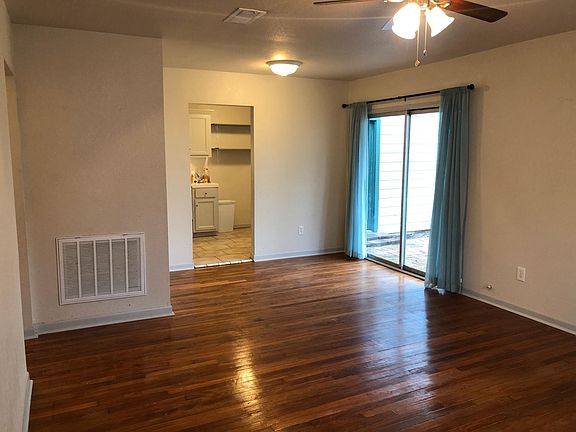 2nd image of 106 Bonita Ave