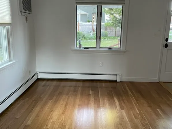 84 Hawthorne St, Belmont, MA 02478