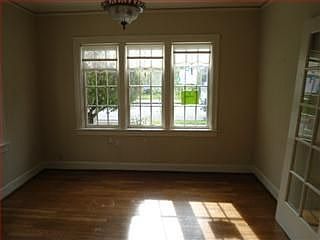 3rd image of 1441 Sierra Ave