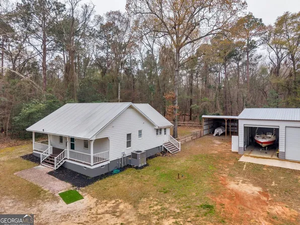 418 Flintside Dr, Cobb, GA 31735