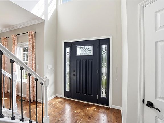 5th image of 7554 Bridgeford Ct