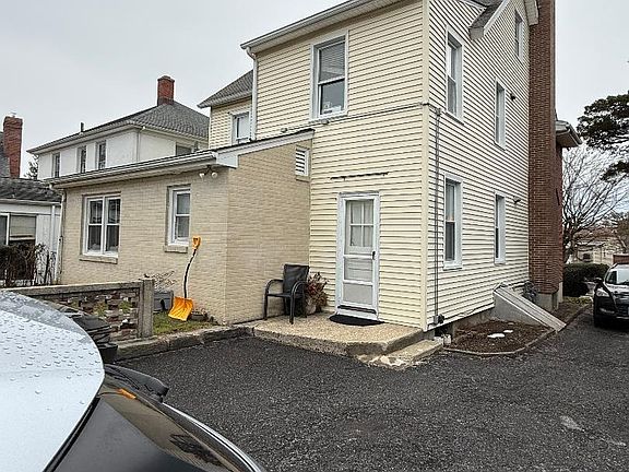 5th image of 116 Hamilton Avenue