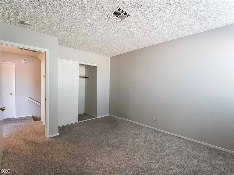 8705 Isola Dr — Photo 22
