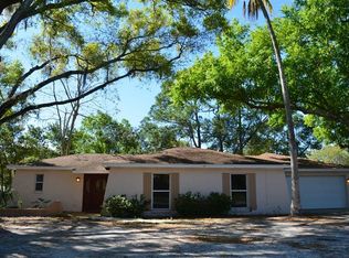 6103 Whiteway Dr, Temple Terrace, FL 33617