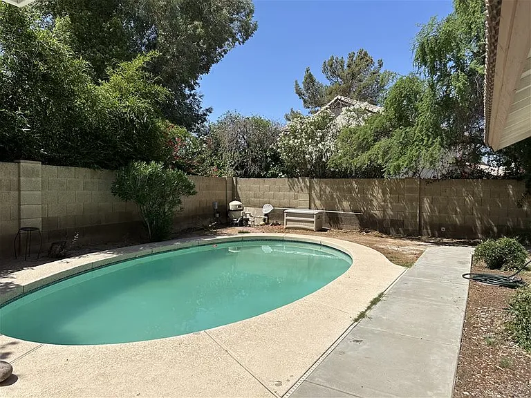 3143 N 114th Dr — Photo 5