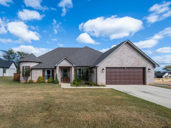 222 Serenity Dr, Bullard, TX 75757