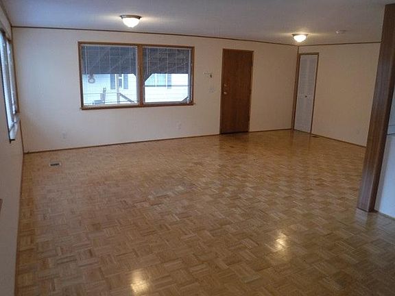 2nd image of 19205 130th Ct NE