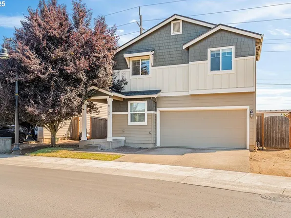 11501 NE 131st Pl, Vancouver, WA 98682