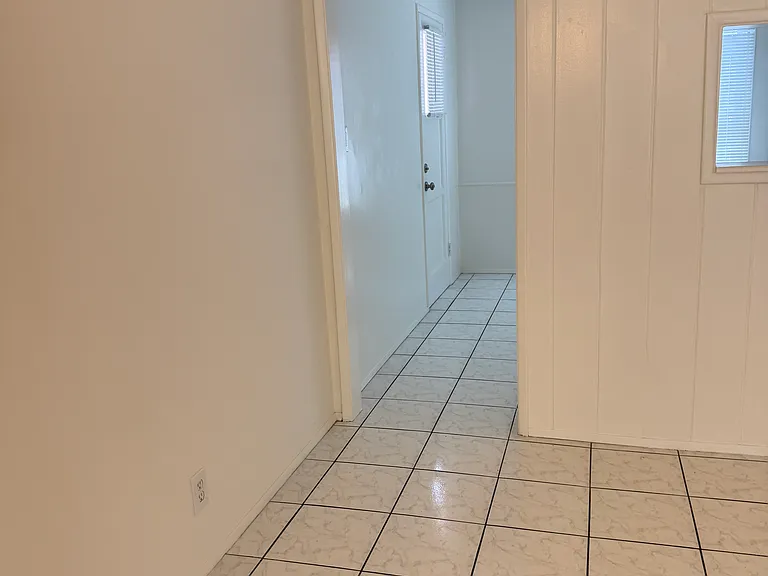 5319 Radford Ave #3 — Photo 6