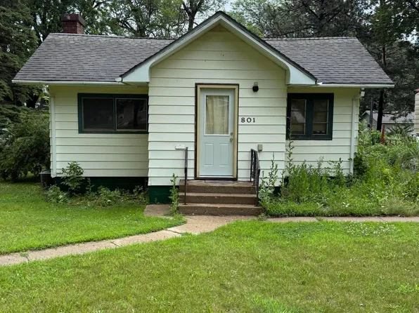 801 S 5th St, Milbank, SD 57252
