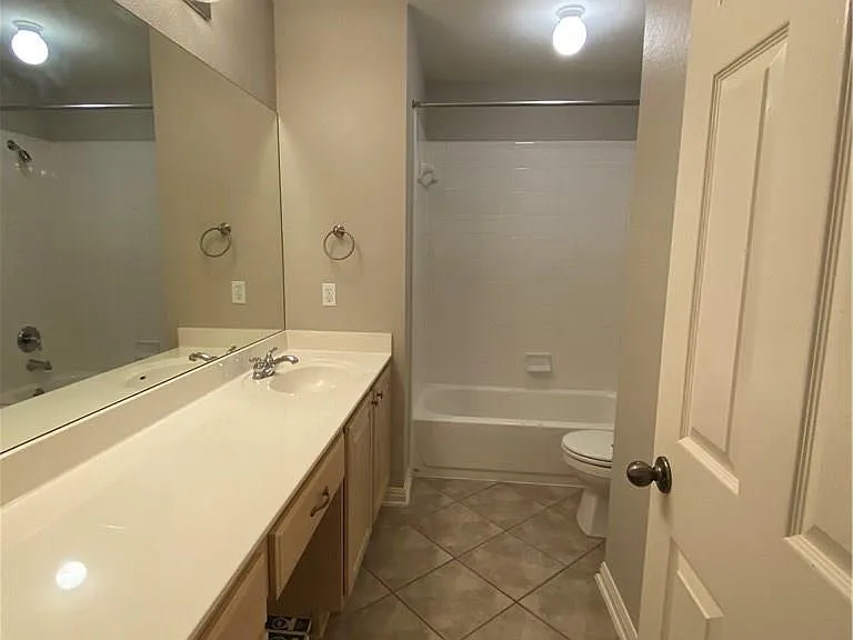 1727 Fallen Leaf Ln — Photo 17