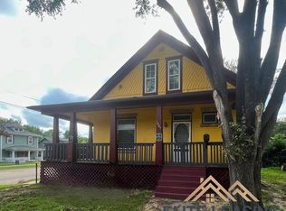 1647 SW Buchanan St, Topeka, KS 66604