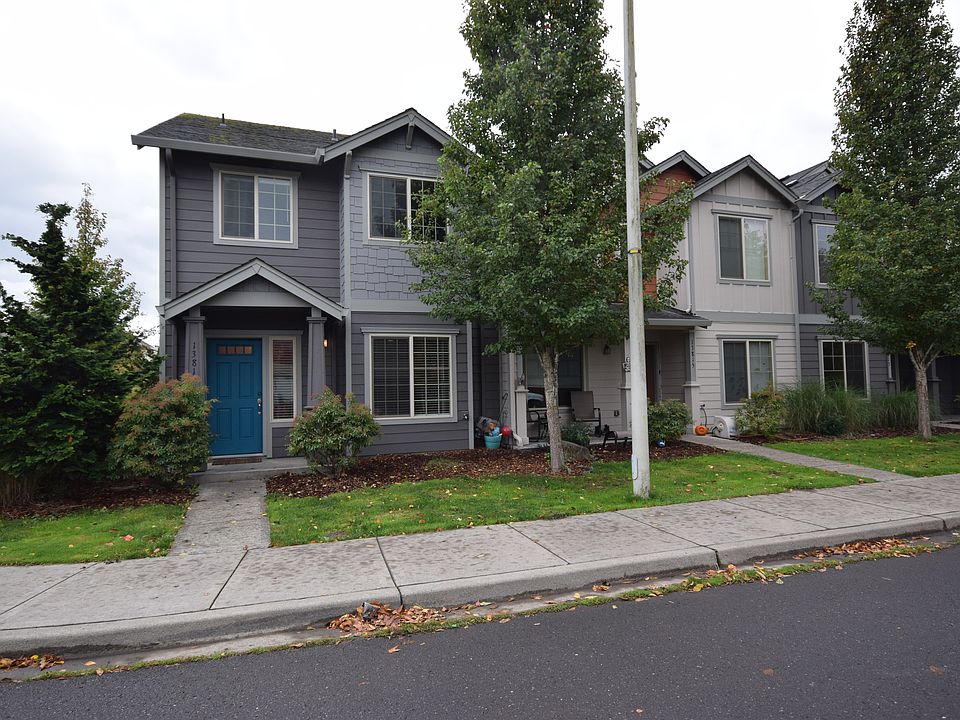 1st image of 13817 NE 64th Cir