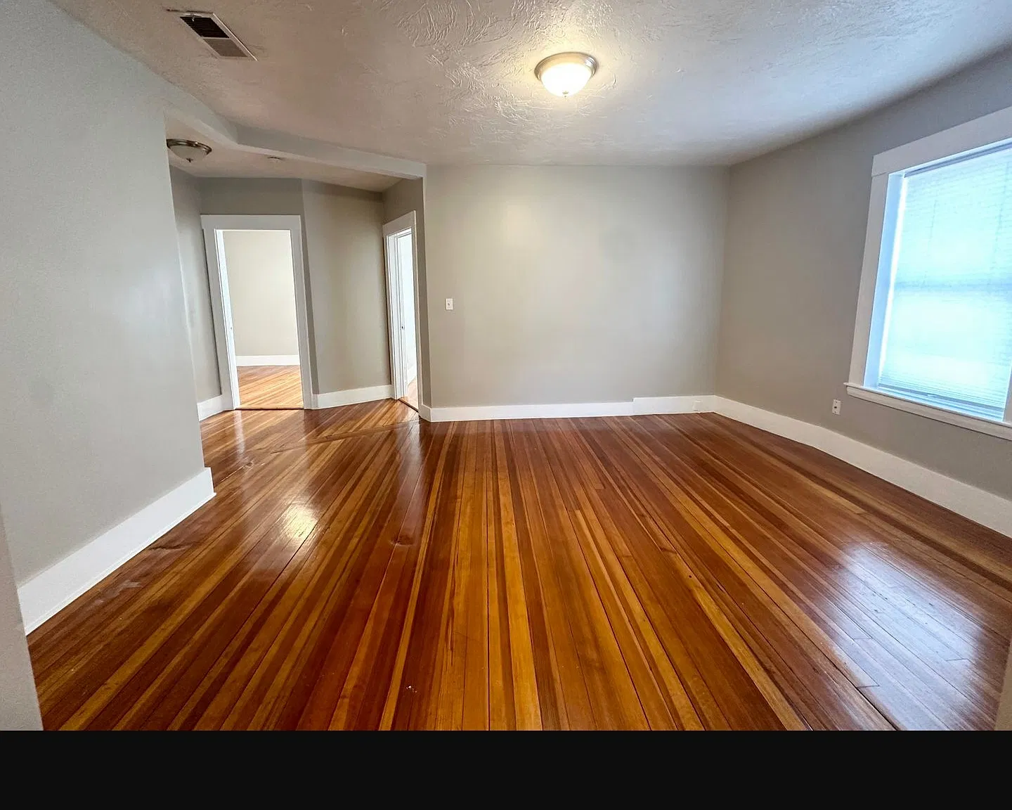 2 bed, $2,350 — Photo 3