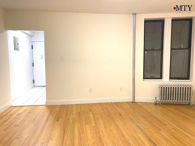 1st image of 11-24 46th Ave #D4
