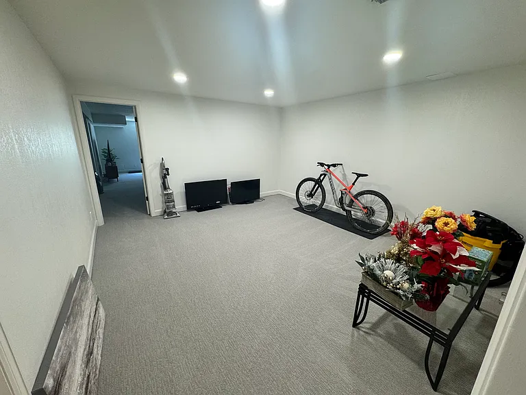 6235 W Floyd Ave #2 — Photo 7
