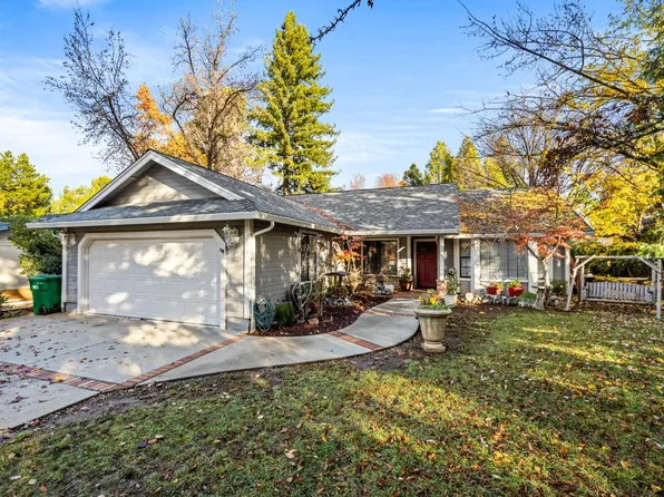11438 Torrey Pines Dr, Auburn, CA 95602