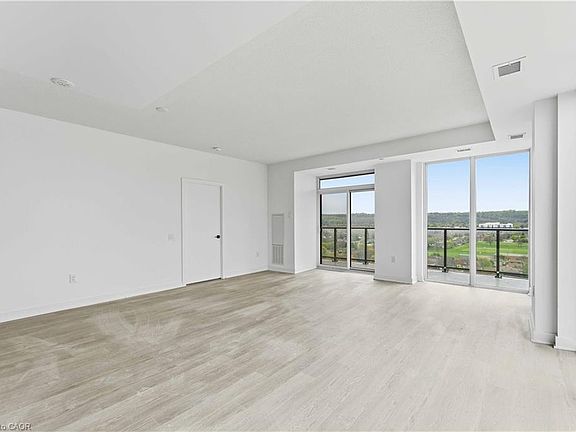 5th image of 2782 Barton St E #1306