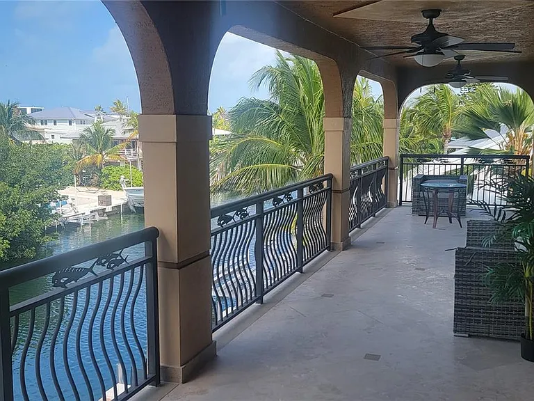 51 W Plaza Del Lago — Photo 40