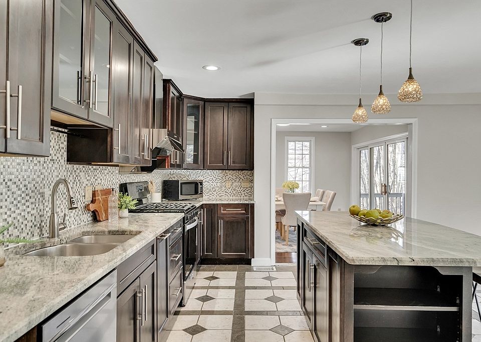 1st image of 120 Massachusetts Ave #120