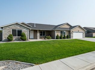 6306 Galena Ave, West Richland, WA 99353