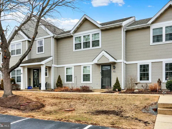 139 Laurel Ct, Wyomissing, PA 19610