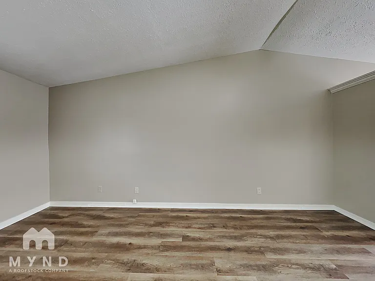 5223 Padre Ln — Photo 6