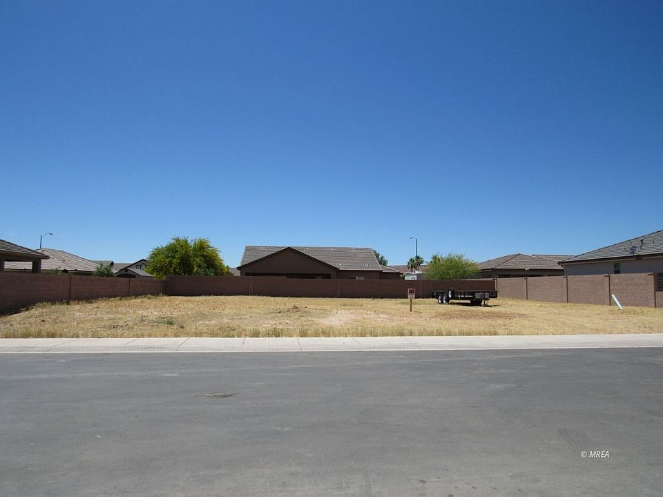 2nd image of 307 Gloria Way