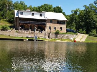 224 Chapel Park Dr, Sullivan, MO 63080