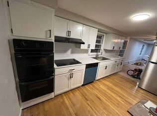 380 Woodhaven Rd, Pawtucket, RI 02861