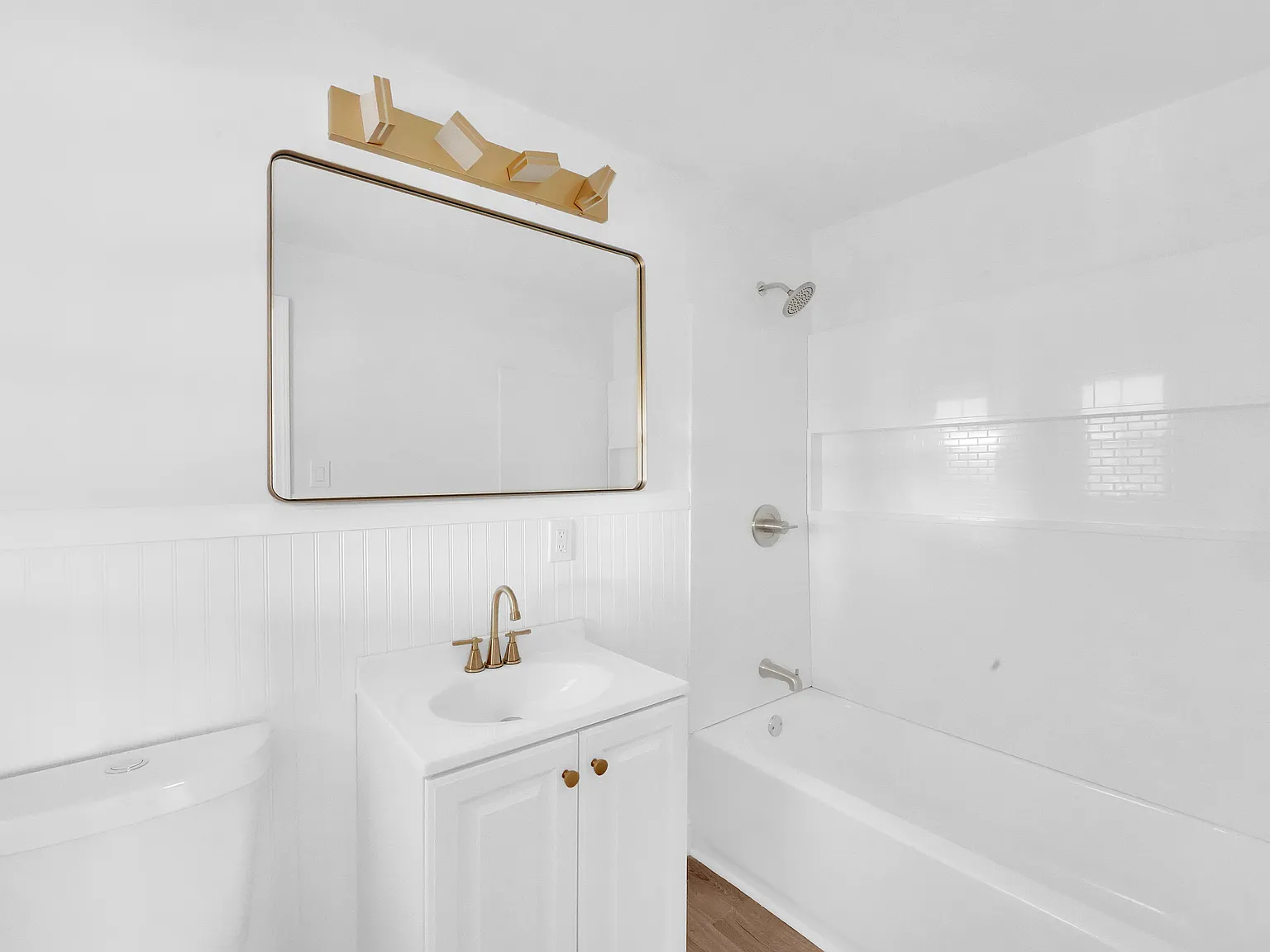 3 bed, 2031 sqft, $2,800 — Photo 4