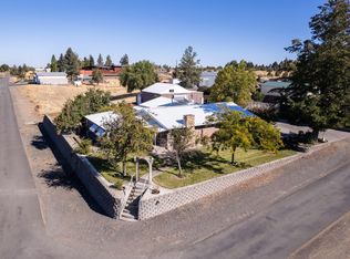 2752 SW Aaron St, Madras, OR 97741