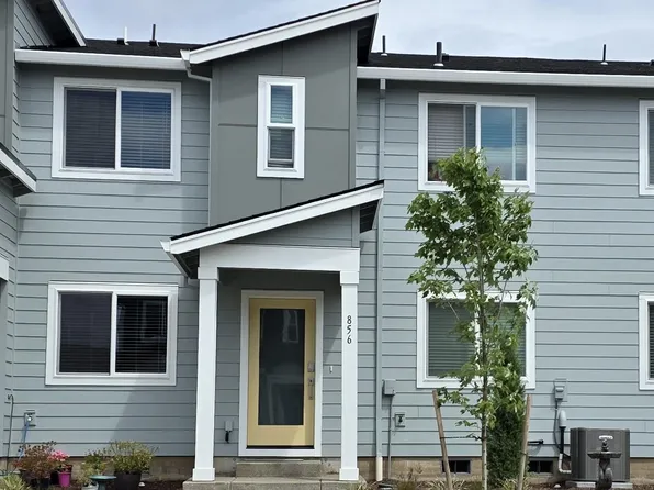 856 Eaden St, Woodburn, OR 97071