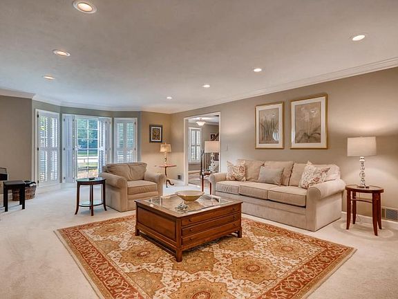5th image of 5609 Guyton Ct